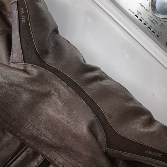 Geox Dark Brown Leather Jacket with  Fur Trim - Picture 12 of 12